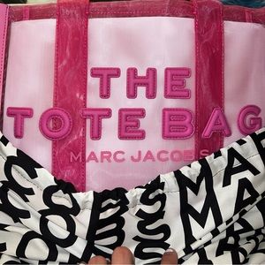 THE MESH MEDIUM TOTE BAG - Marc jacobs✨